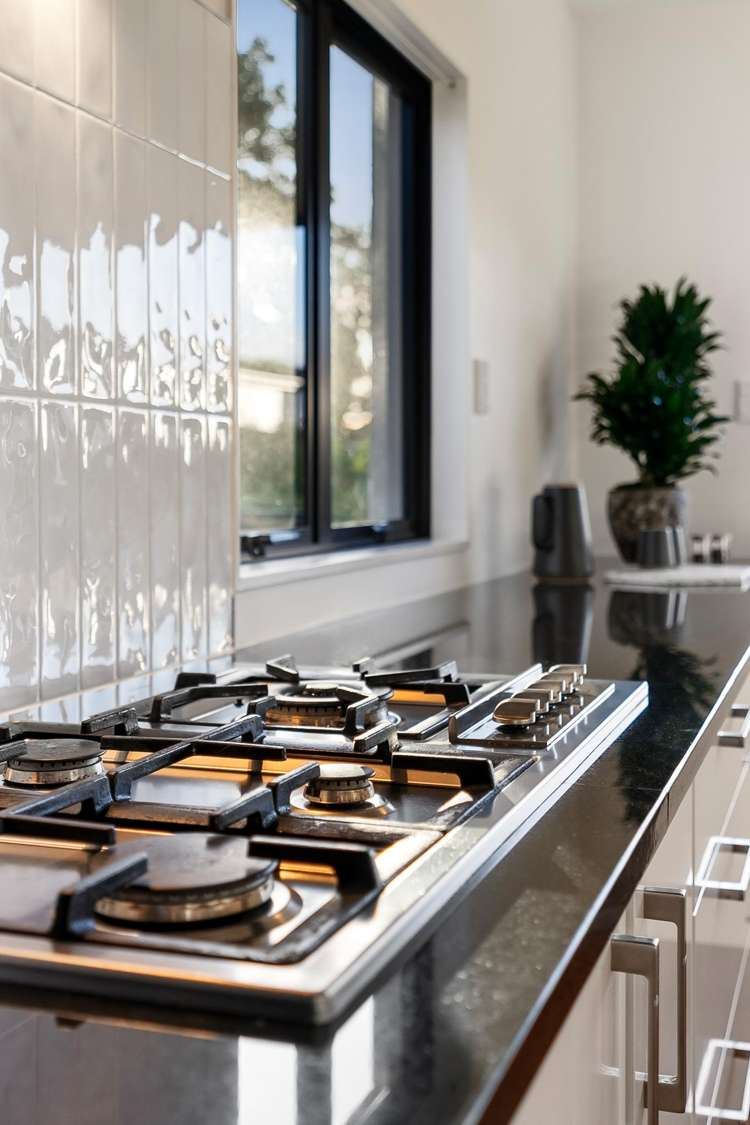 13 Knightsbridge Drive_5