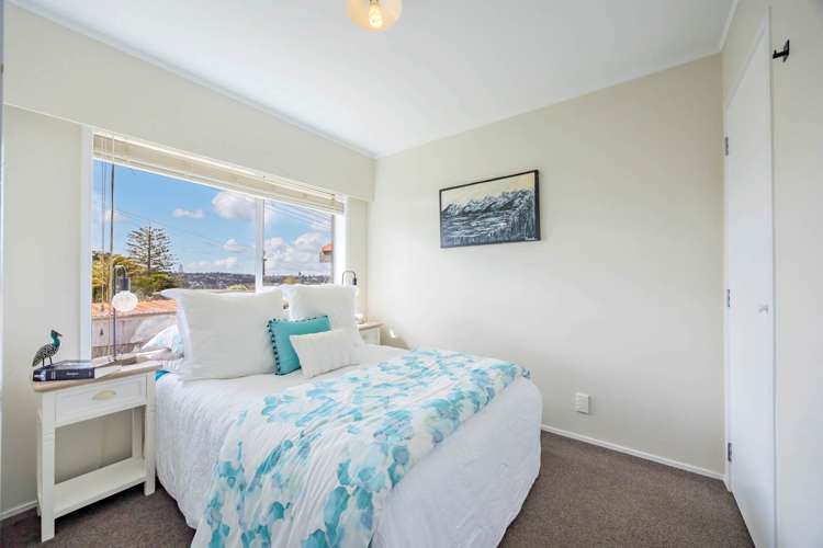 2/123 Birkdale Road Birkdale_5