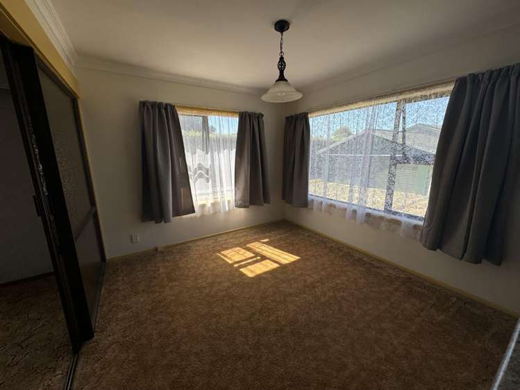 60 Boulton Road 10516_4