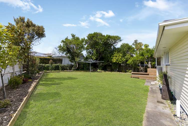 14 Bridgens Avenue Te Atatu Peninsula_7