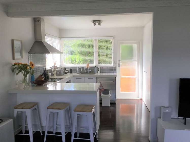 2/77 Rawhiti Road One Tree Hill_5