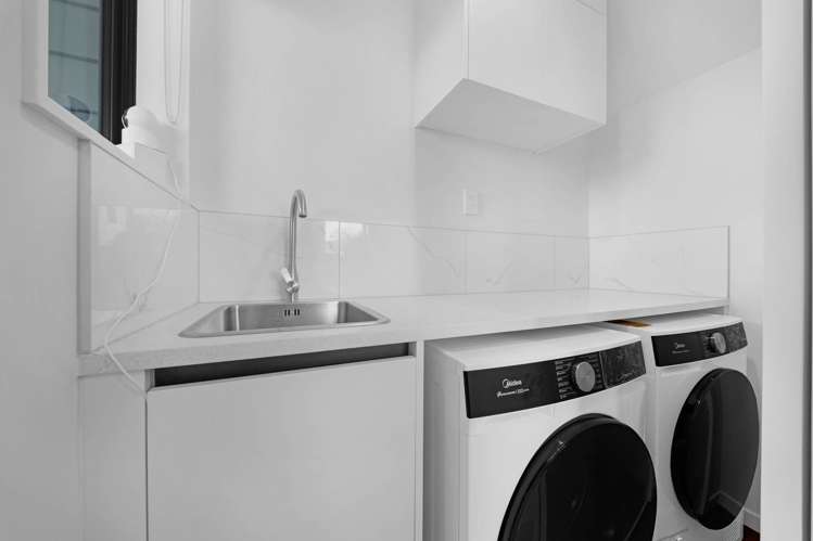 1/32 Sunlands Drive_2