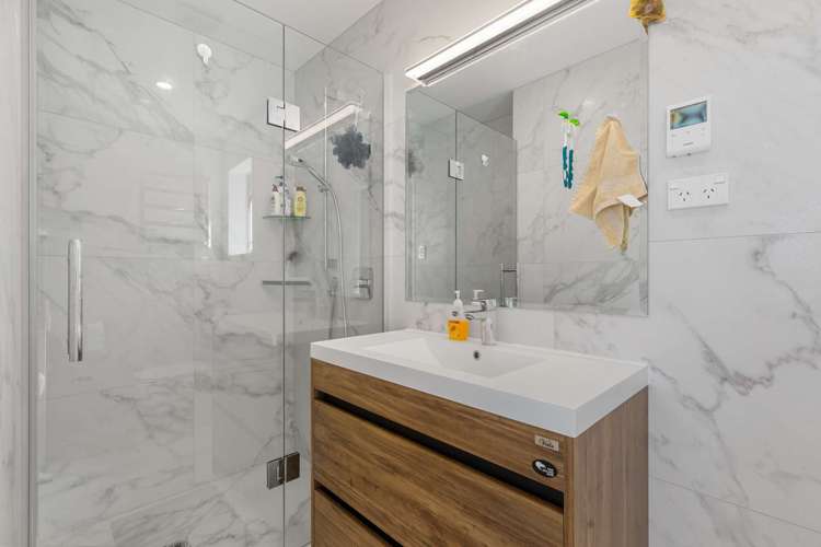 16b Gilfillan Street Blockhouse Bay_15