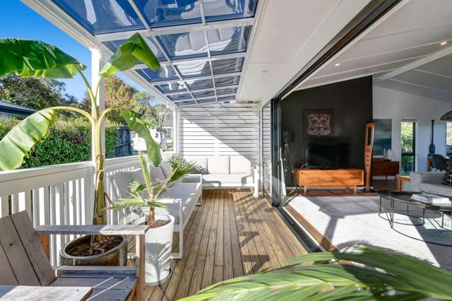 Contemporary Living meets Coastal Charm