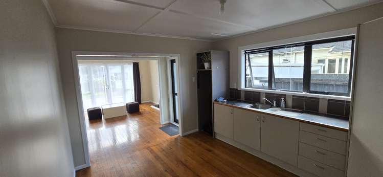 1/109 Clevedon Road Papakura_2