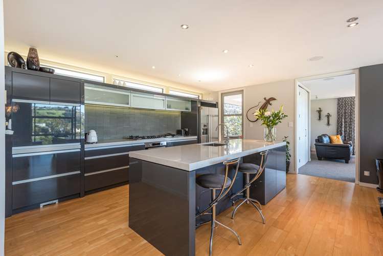 6 Challenger Lane Redcliffs_6