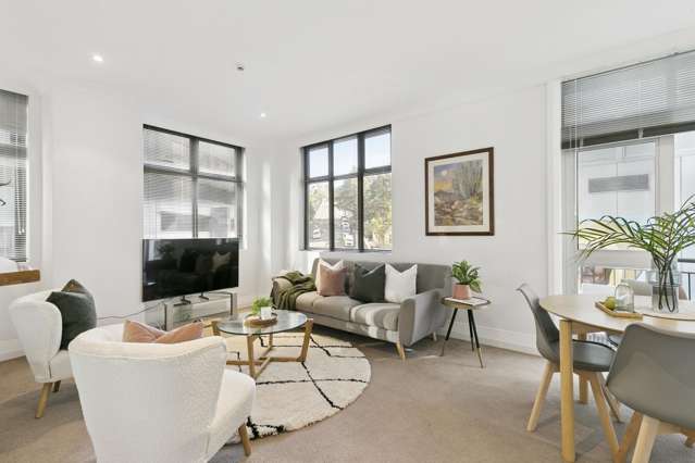 Charming City Apartment with Views