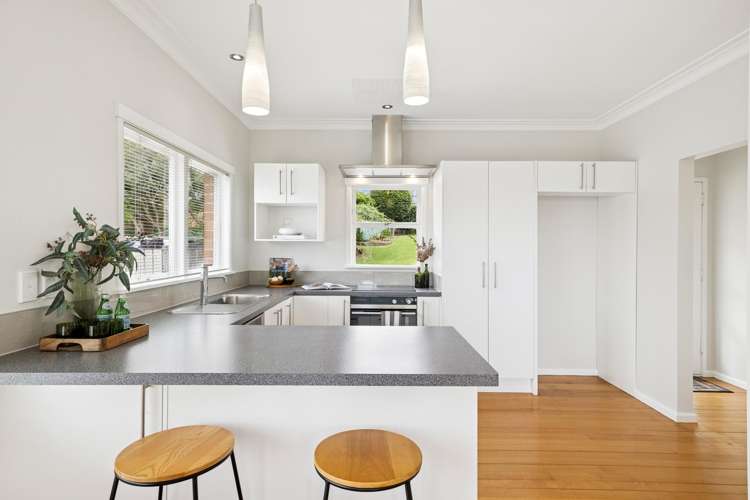 4 Laurelwood Avenue Pukekohe_12