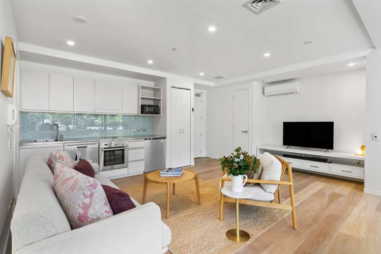 201/83 Halsley Street_2