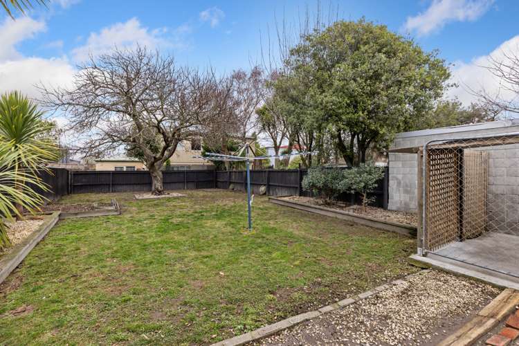 446 Worcester Street Linwood_17