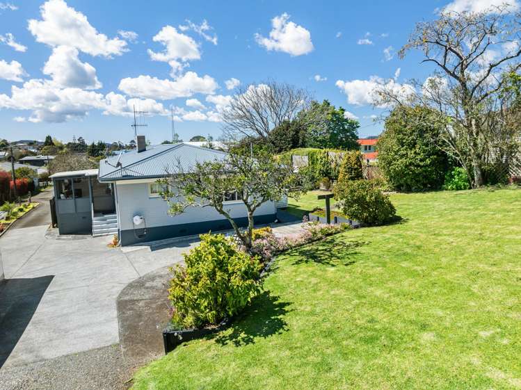 20B Clark Road Te Kamo_13