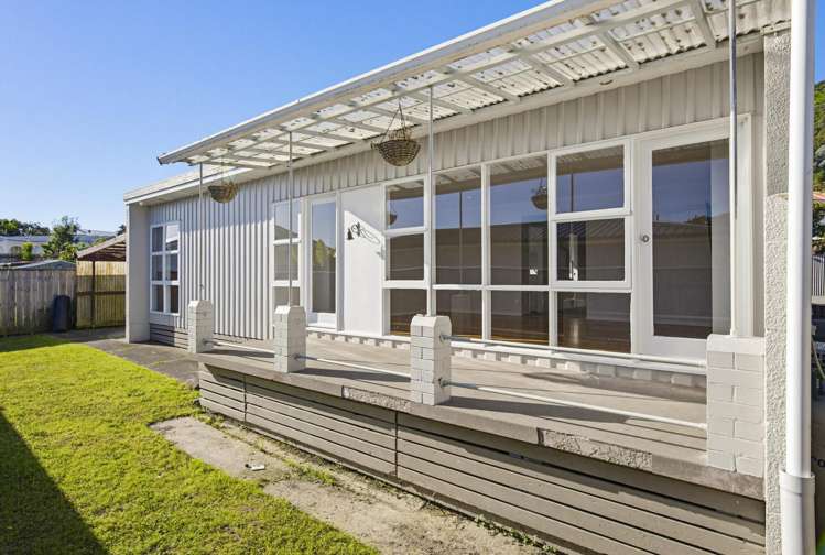 1 Matuhi Street Waikanae_30