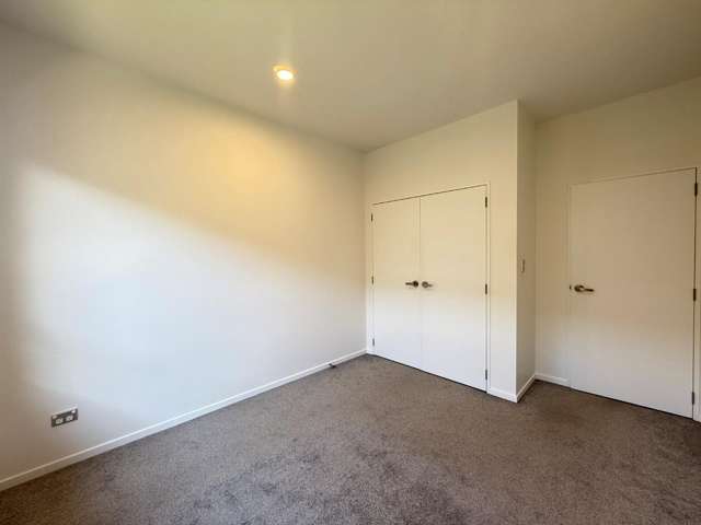 51 Jamish Drive 11044_3