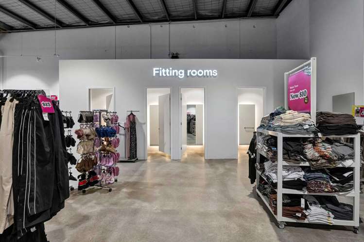 7 Struthers Place Waiwhakaiho_10