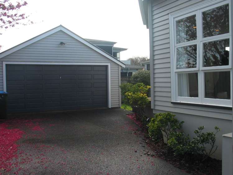 6 Mount Saint John Avenue Epsom_11