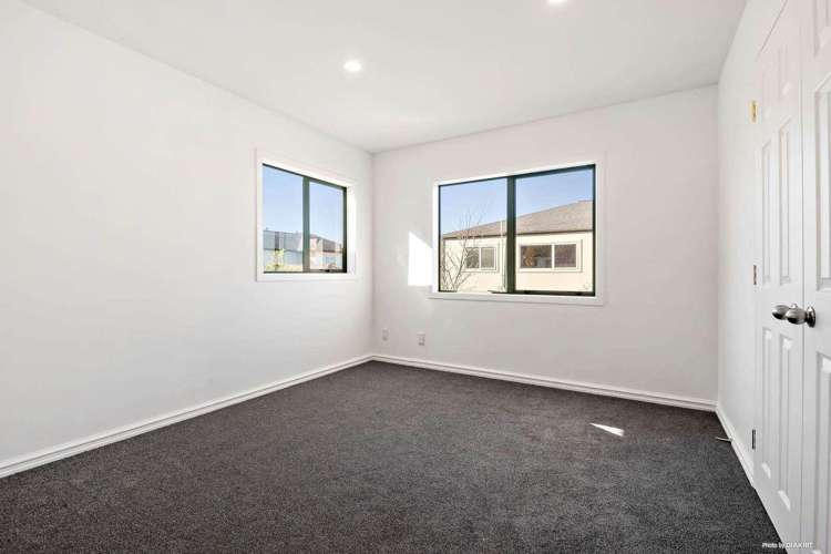 46 Joy Street Albany_39