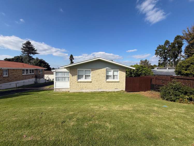 23 Churchill Road Judea_15