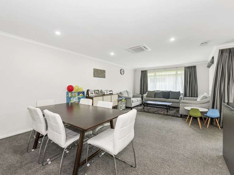 37 Moonlight Drive Rototuna North_15