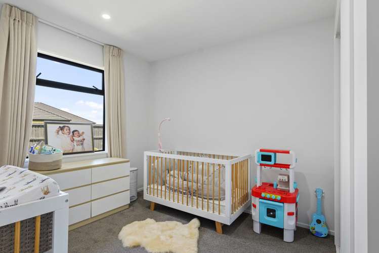 51 Candlesticks Crescent Lincoln_14