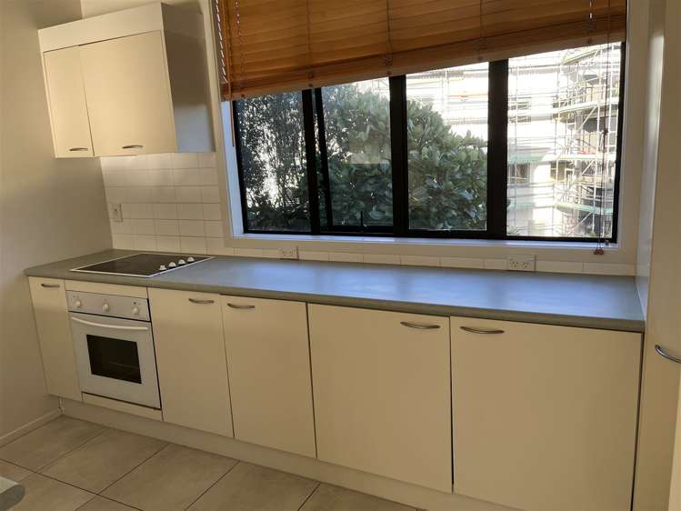 46/17 Lyon Avenue Mount Albert_8