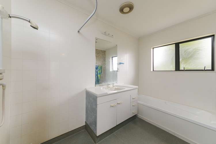 103 Peter Hall Drive Kelvin Grove_8