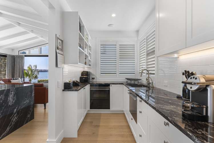 76 Bramley Drive Farm Cove_26