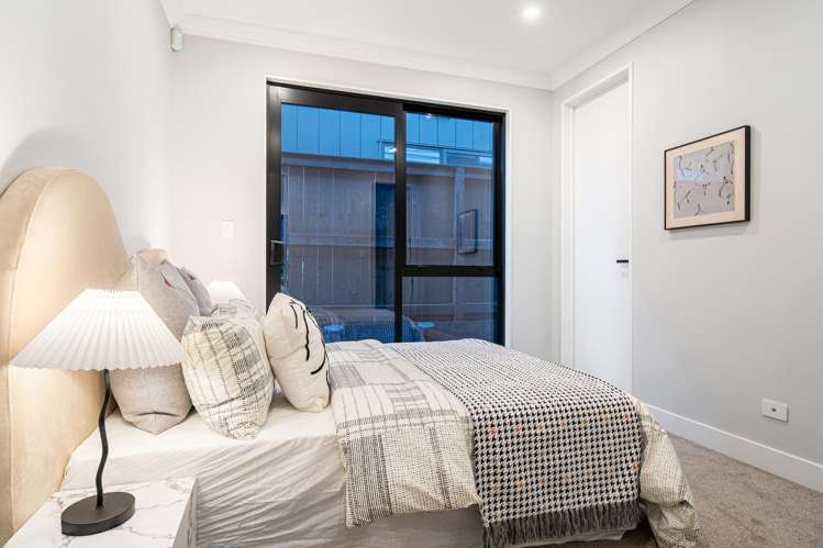 14 Streamview Way Long Bay_24