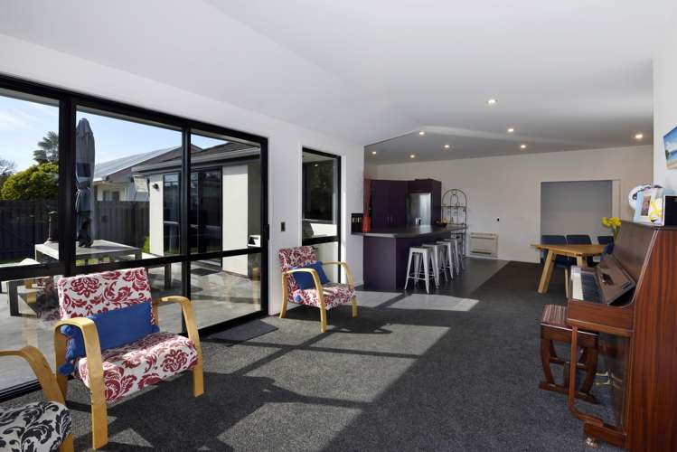 8 Garin Grove Richmond_7