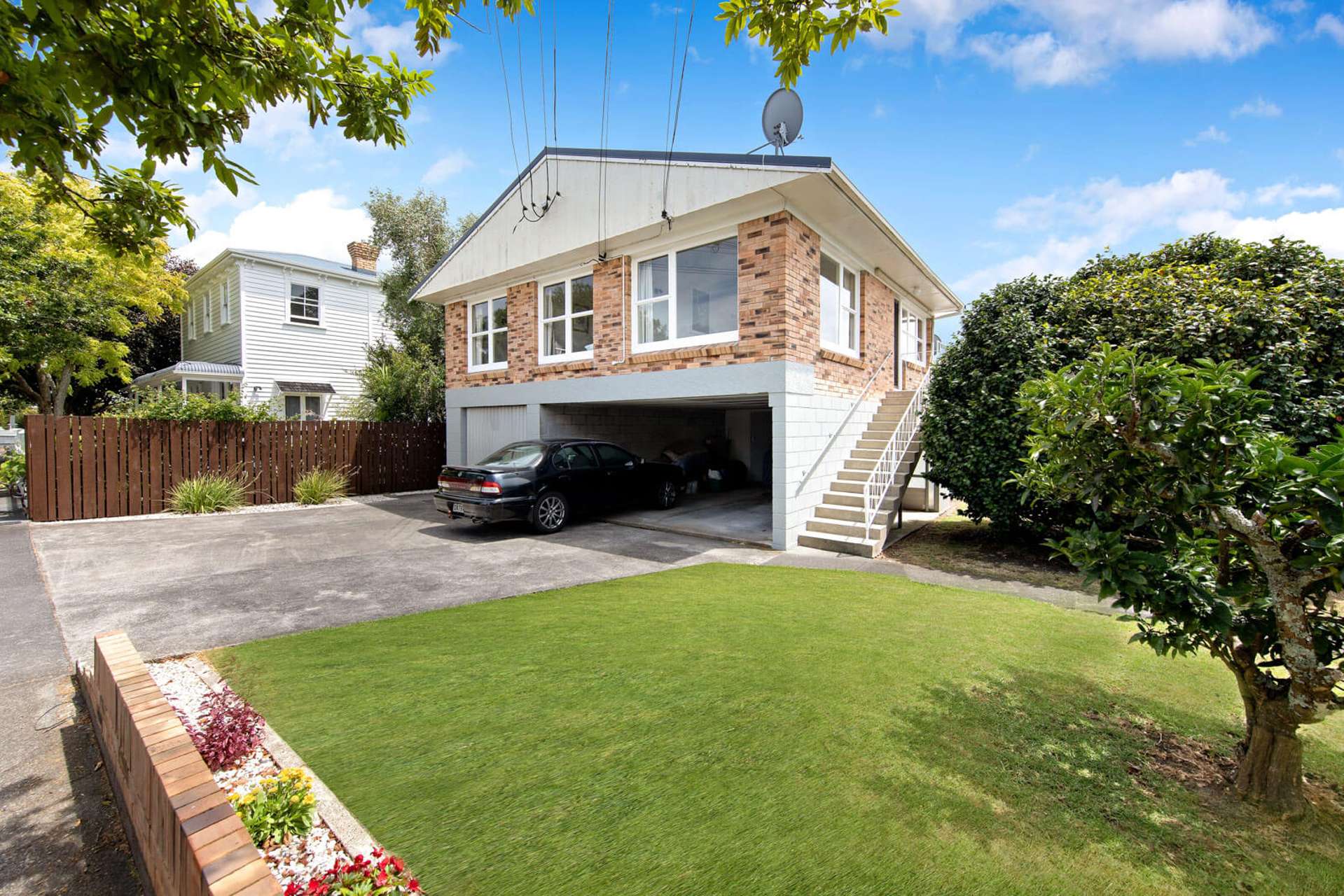 1/12 Wainui Avenue Point Chevalier_0