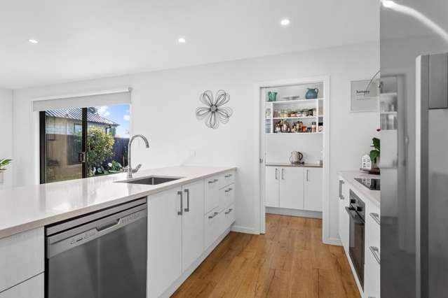 23 Redhaven Rise Netherby_2