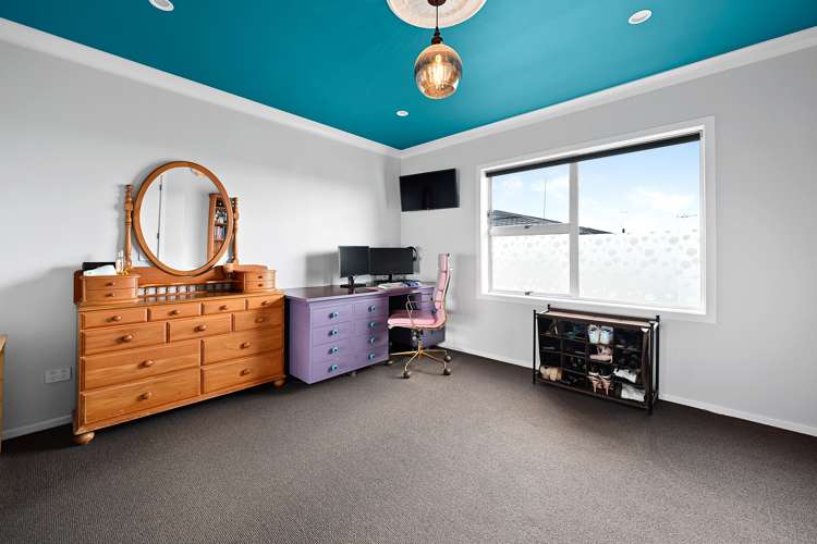 12 Resthill Crescent Glenview_15