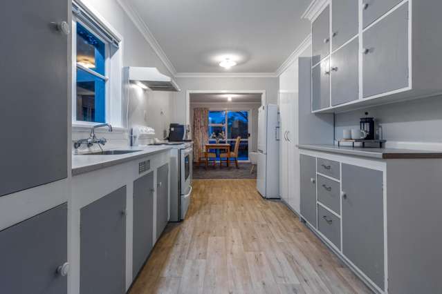 69 Bartholomew Road Levin_1