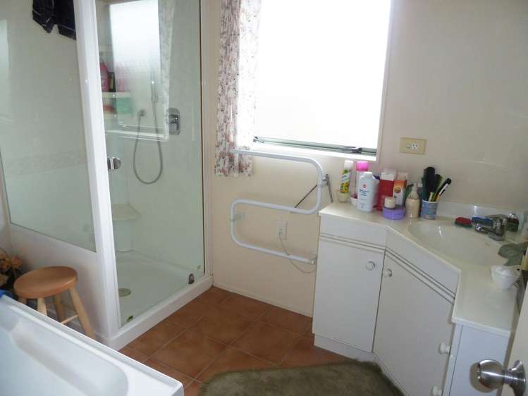 9 Laurie Avenue Papakura_6