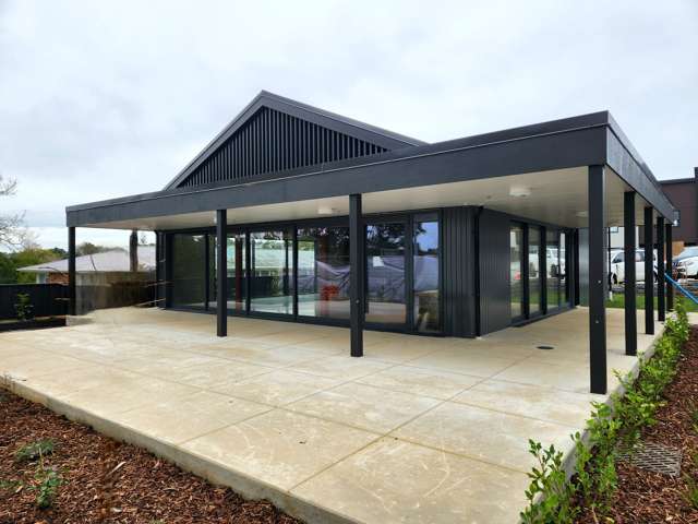 460 West Coast Road Glen Eden_1