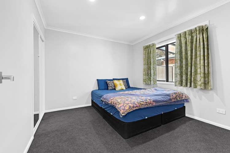 16 Sambrooke Crescent Flat Bush_11