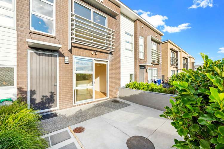 7 Spotted Dove Road Hobsonville_1