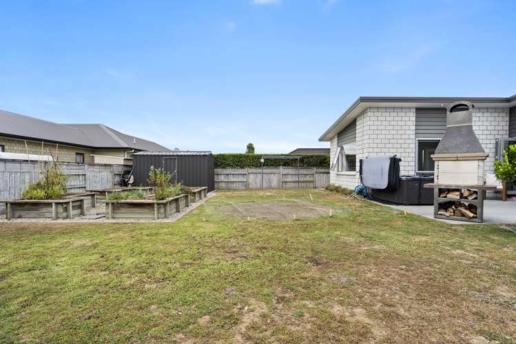 48 West Thompson Street Leamington_18