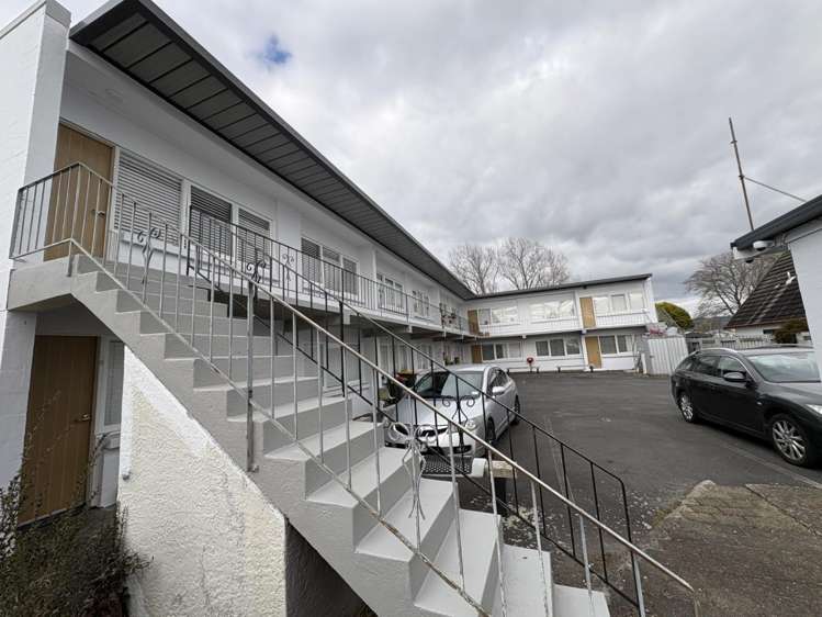 4/1339 Amohau Street Rotorua_2