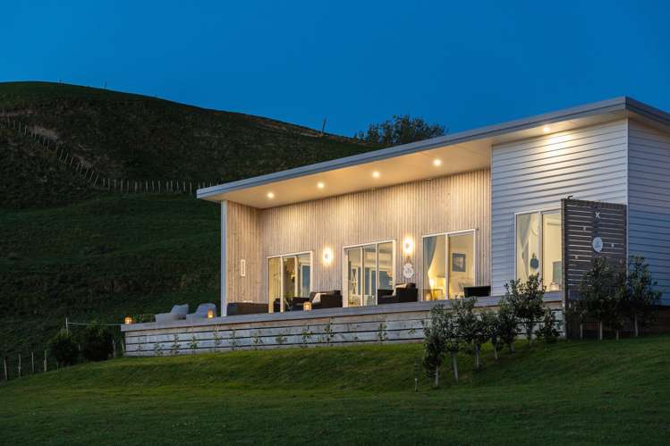 225 Wheatstone Road Wainui_28