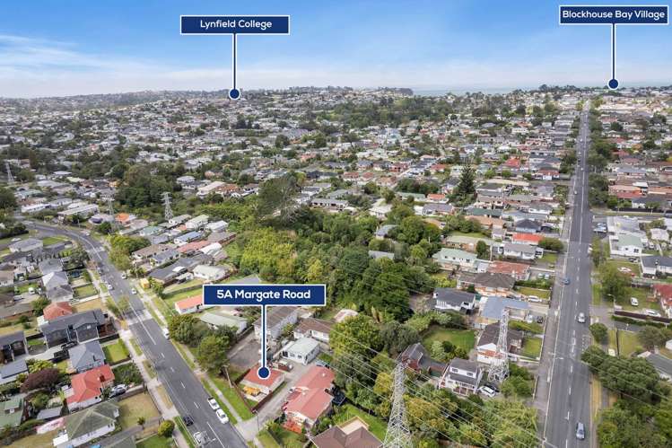 5a Margate Road Blockhouse Bay_13