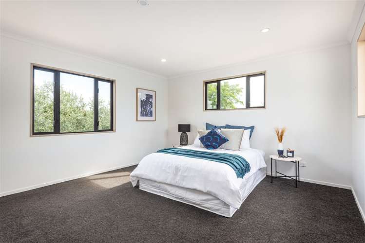 9 Saint Keverne Close Burwood_13