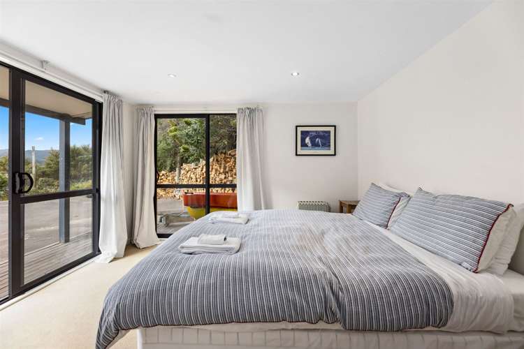 223 Beach Road Akaroa_20