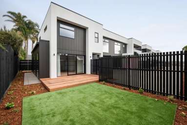 2 + 4/768 River Road_1