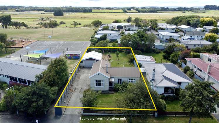 130 Lamond Street East Hargest_1