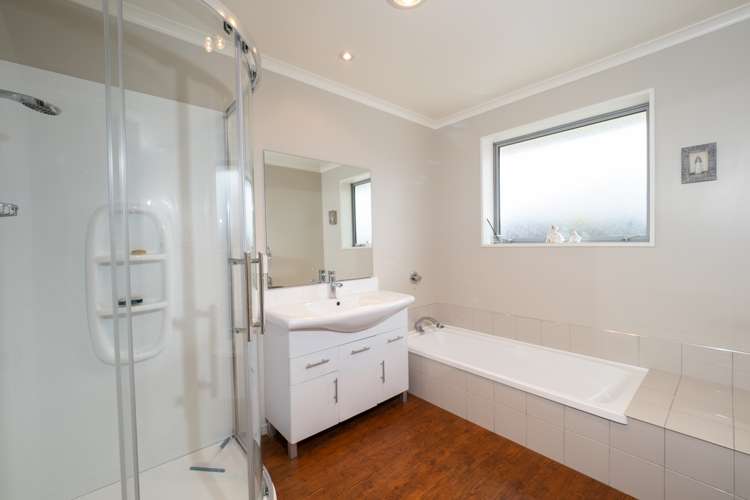 208 Harrison Street Allenton_12