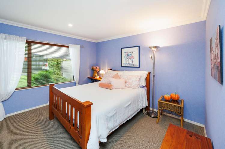 3 Lourie Way Fitzherbert_8