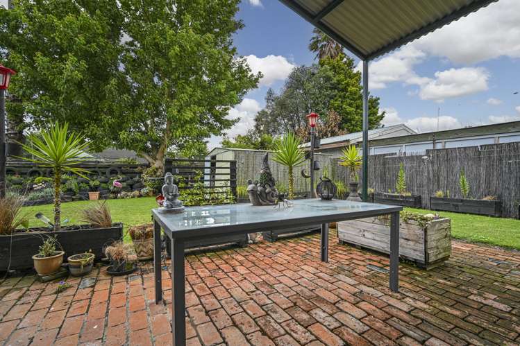 32 Lorne Crescent Flaxmere_17