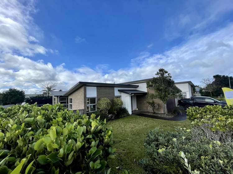 65 Pyle Road West One Tree Point_5