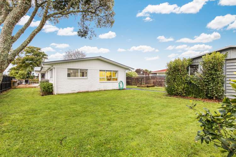 8 Fair Oaks Pukekohe_26