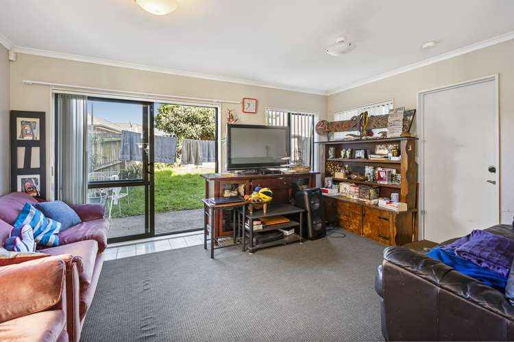 96 Naylors Drive Mangere_2